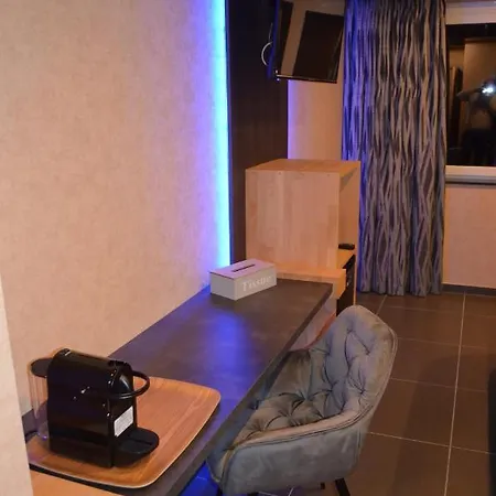 فندق مبيت وإفطار Neptunus 2*