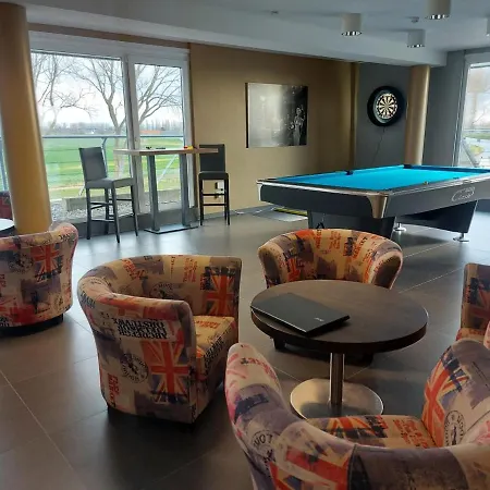 Neptunus 2* نيوبورت