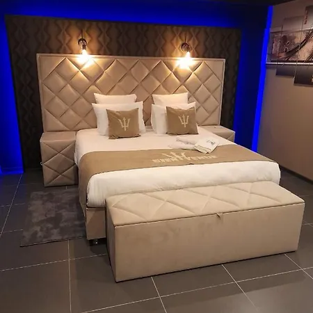 Neptunus Bed and breakfast 2*