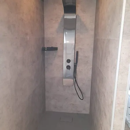 فندق مبيت وإفطار Neptunus