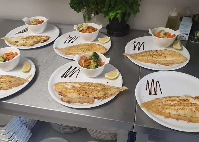 Neptunus Bed & Breakfast 2*